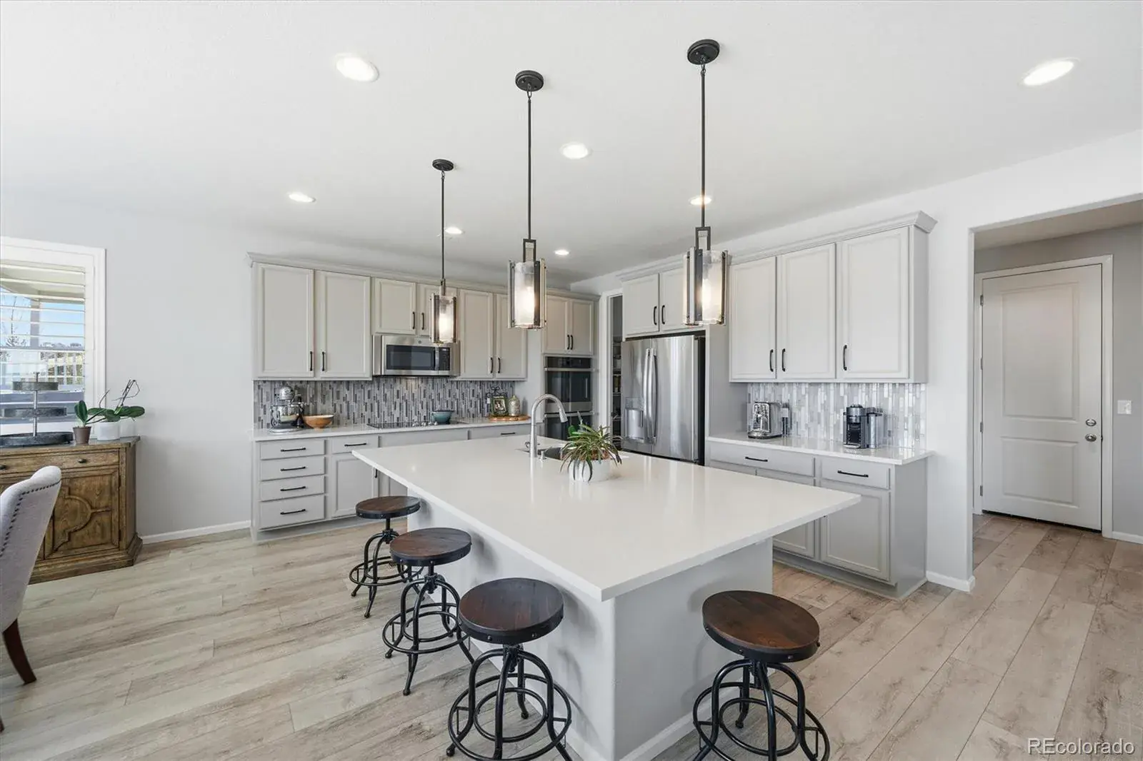 6218 Leilani Drive Castle Rock CO 80108 MLS #REC5930724 02152026172337 1600 8