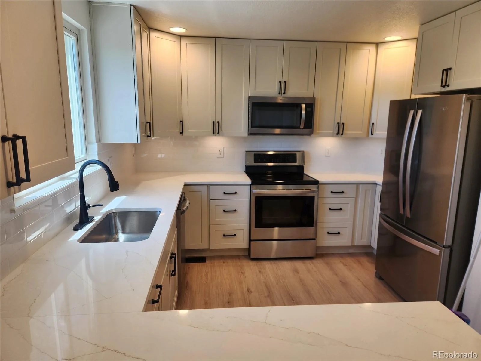 21878 E Powers Drive Aurora CO 80015 | MLS #REC5931173 07162026194900 1600 9