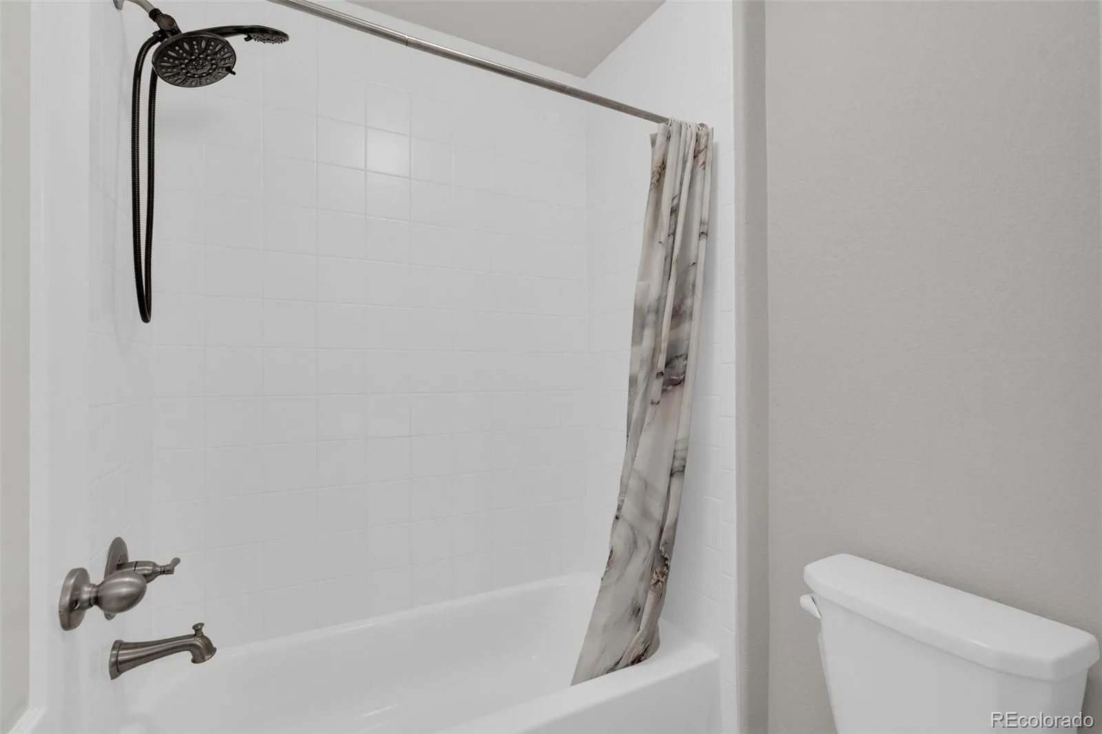 5728 Clover Ridge Circle Castle Rock CO 80104 | MLS #REC5931650 08192026195923 1600 35