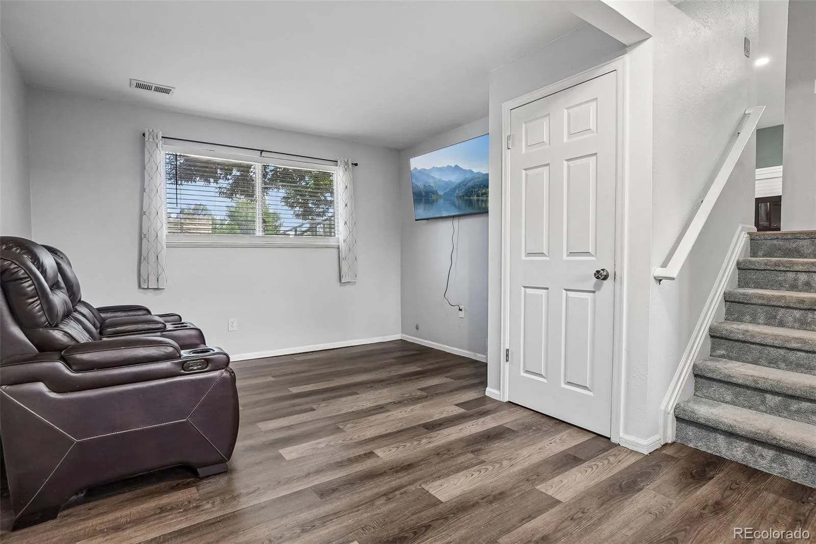 1635 Hartley Court Longmont CO 80501 | MLS #REC5933163 07312026231854 1600 26
