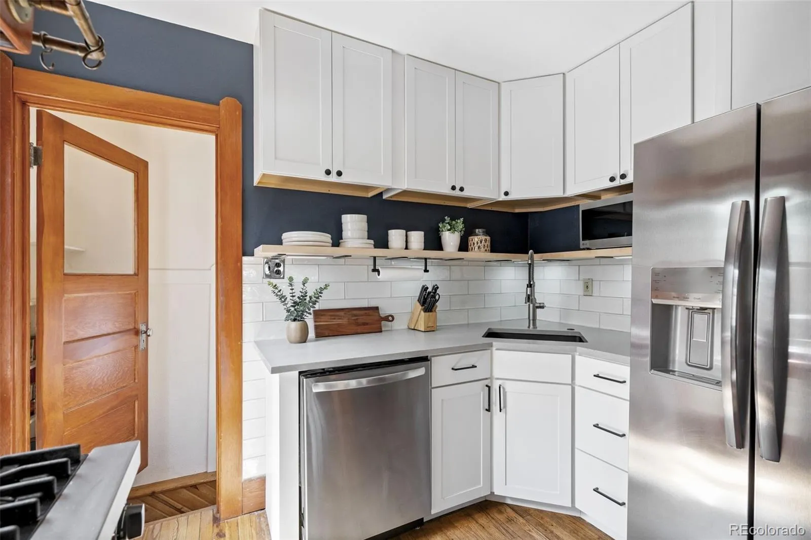 04142026212543 1600 12