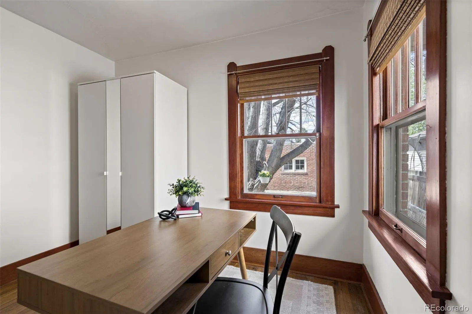 04142026212543 1600 20