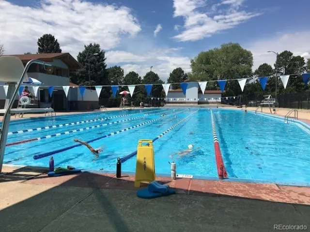 04142026212543 640 45