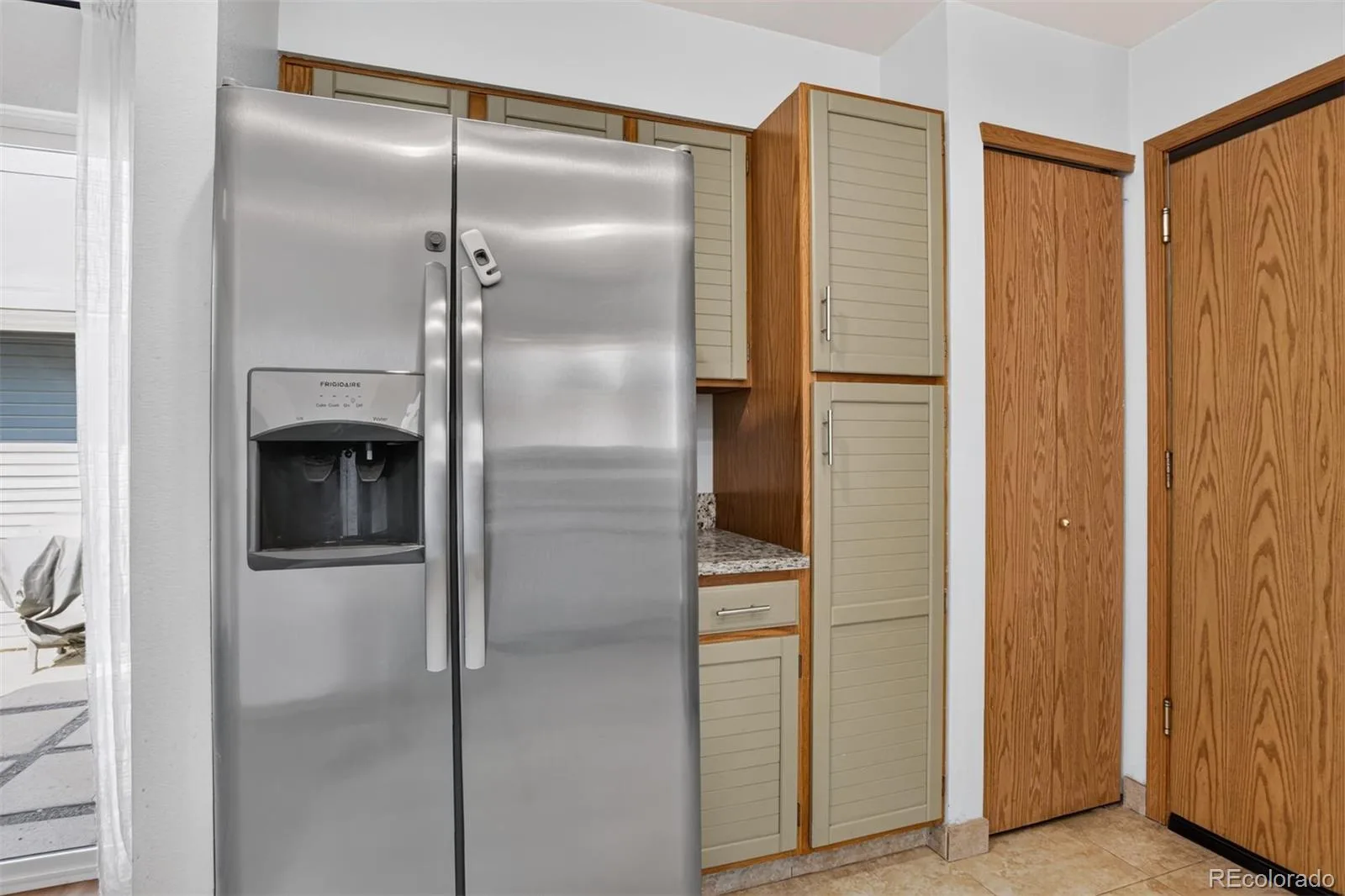 12816 E Wyoming Circle Aurora CO 80012 | MLS #REC5933921 07242026002439 1600 11