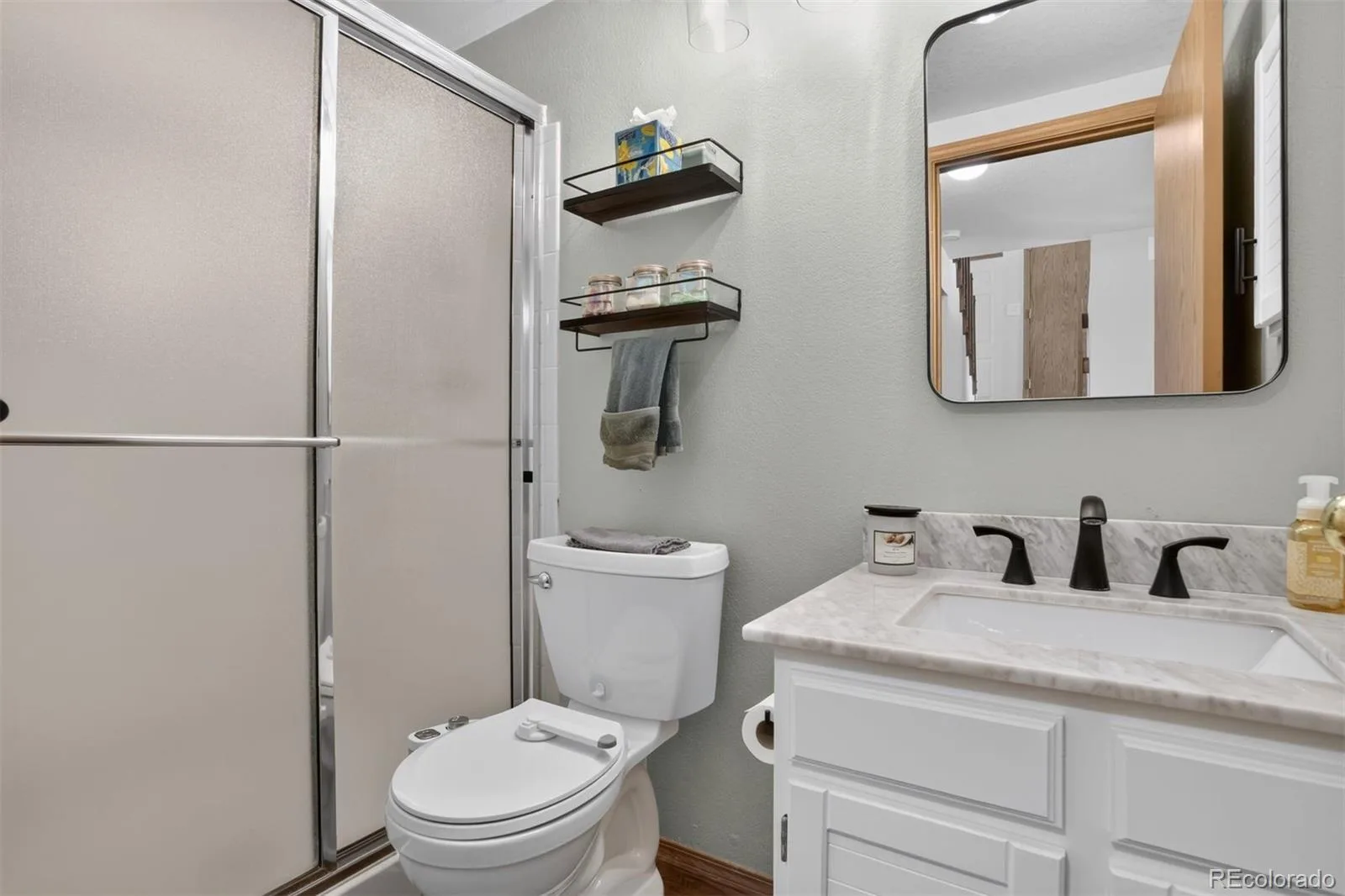 12816 E Wyoming Circle Aurora CO 80012 | MLS #REC5933921 07242026002439 1600 21