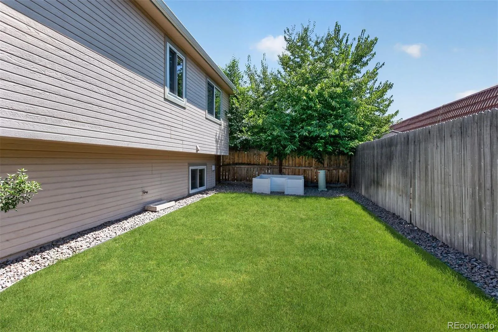12816 E Wyoming Circle Aurora CO 80012 | MLS #REC5933921 07242026002439 1600 27