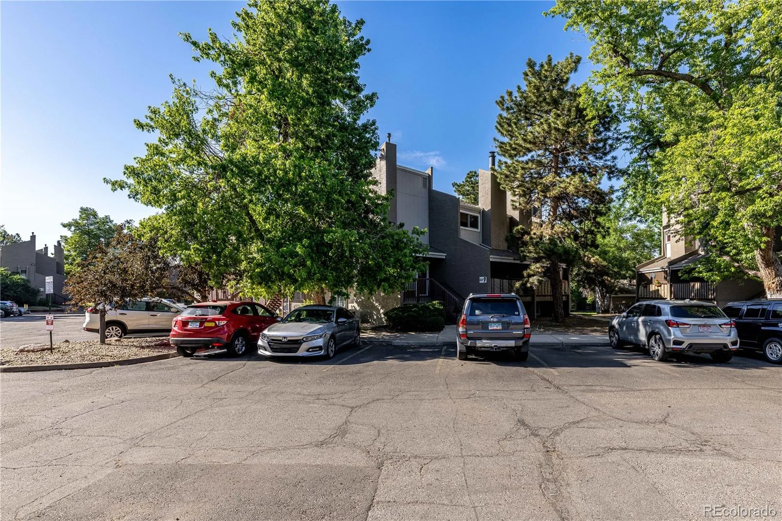 5300 E Cherry Creek South Drive #905 Denver CO 80246 MLS #REC5934388 06172026050522 1600 15
