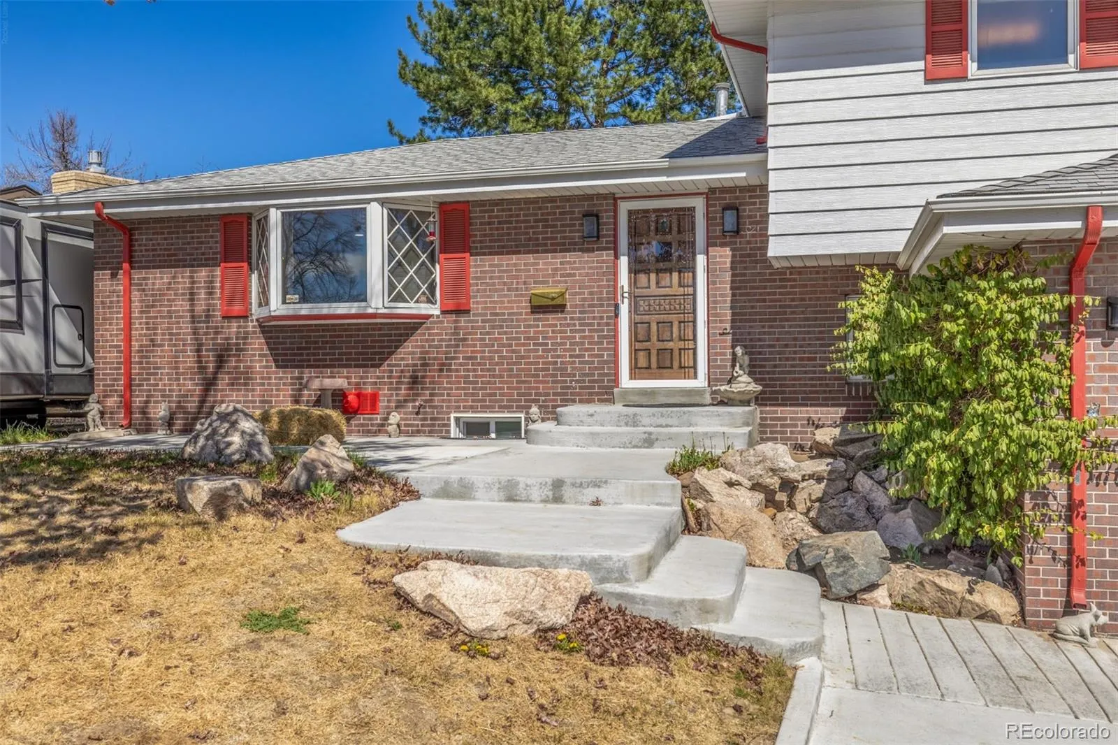 04072026130439 1600 1