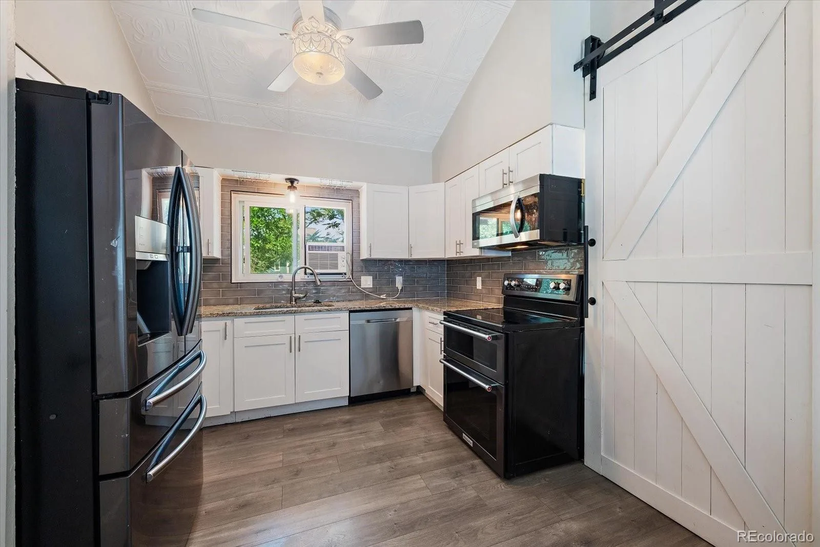 923 S Ouray Street Aurora CO 80017 | MLS #REC5935348 08122026160632 1600 6