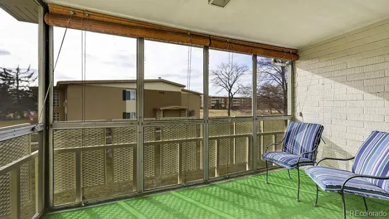 725 S Clinton Street #1B Denver CO 80247 MLS #REC5937322 01082026224845 800 13