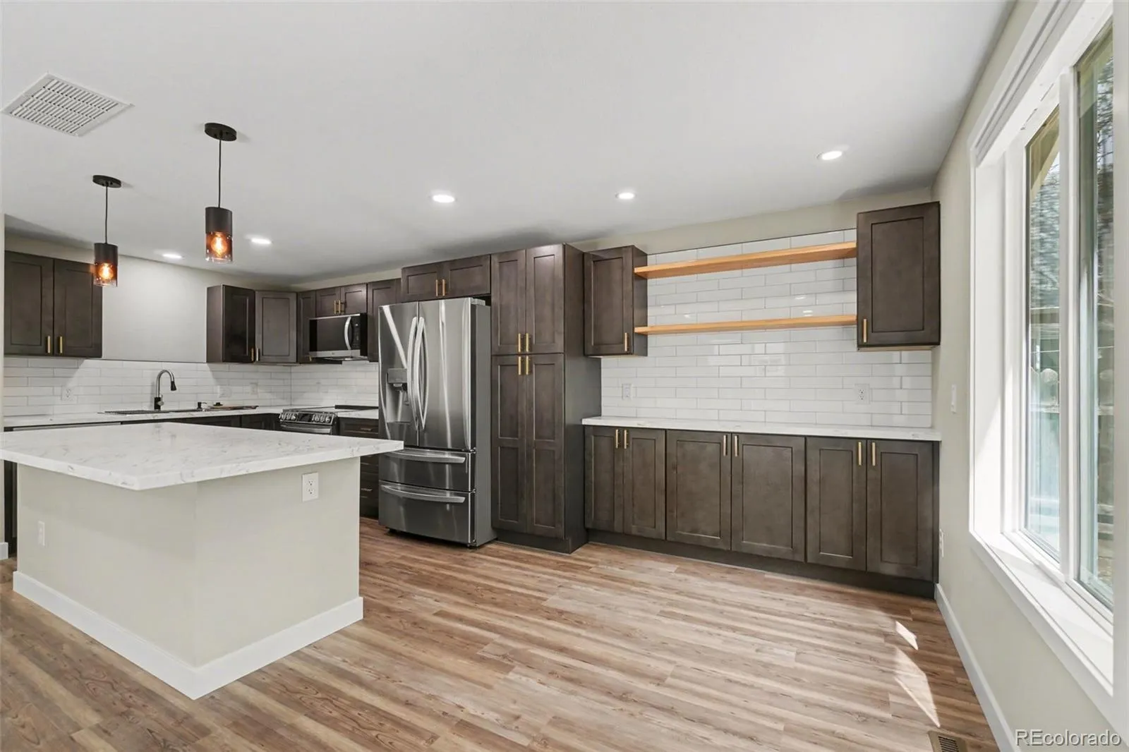 19 Placer Avenue Longmont CO 80504 MLS #REC5939861 04292026182325 1600 10
