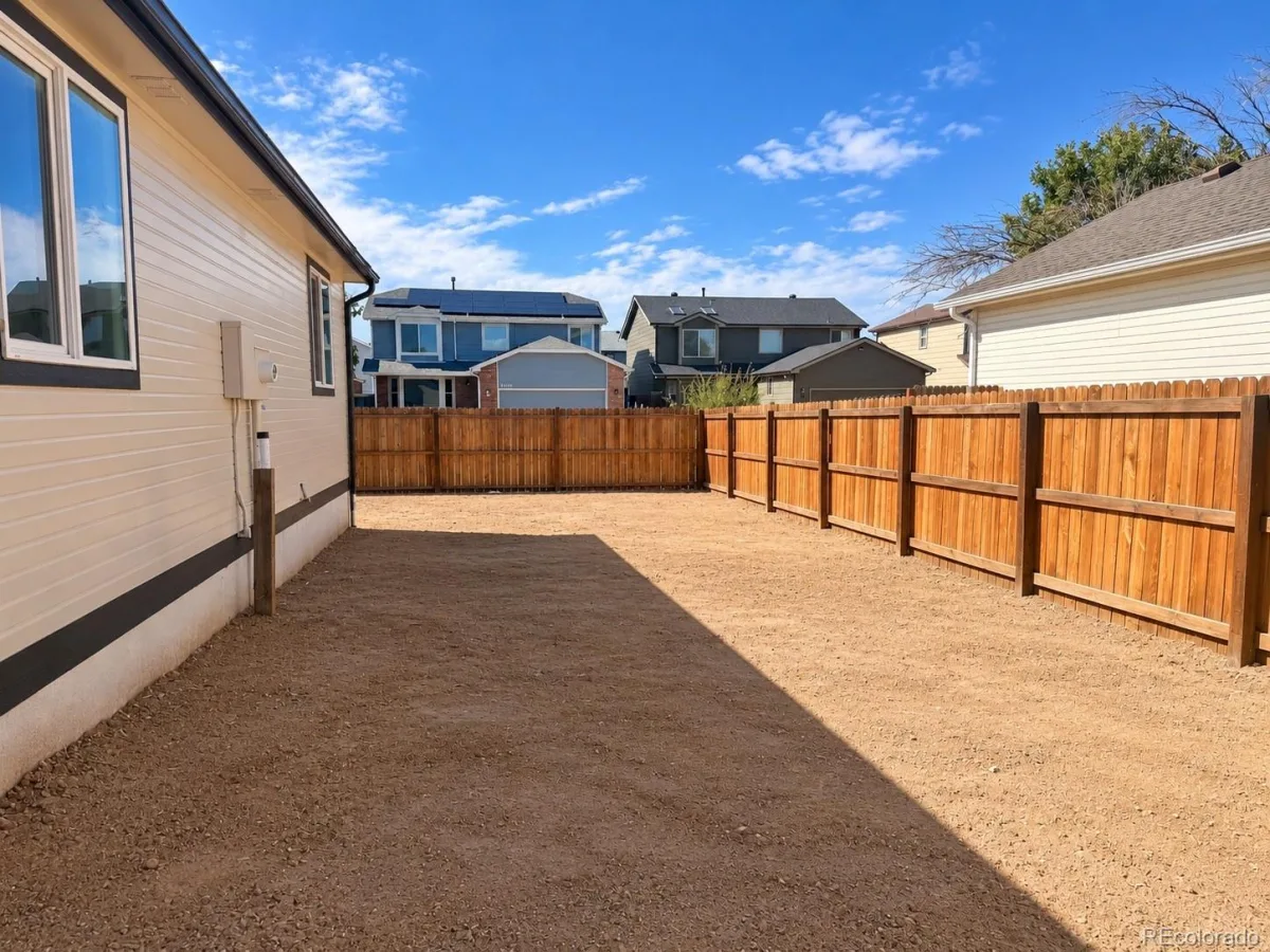 14581 E 43rd Avenue Denver CO 80239 | MLS #REC5941601 10082026215904 1200 15