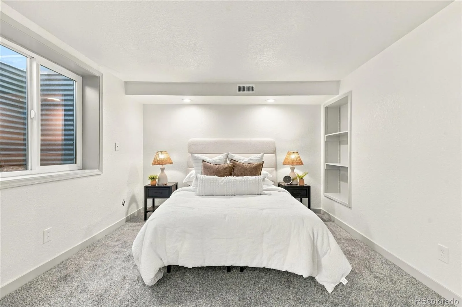 14581 E 43rd Avenue Denver CO 80239 | MLS #REC5941601 10082026215904 1600 12