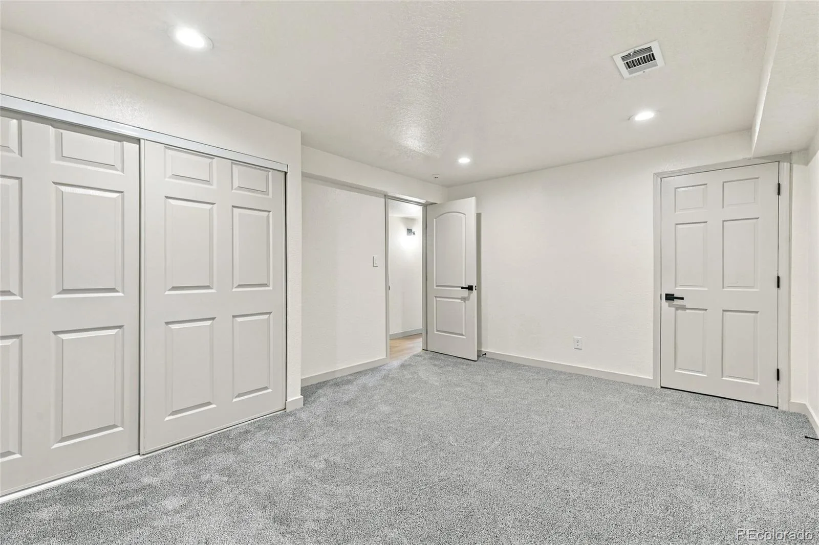 14581 E 43rd Avenue Denver CO 80239 | MLS #REC5941601 10082026215904 1600 14