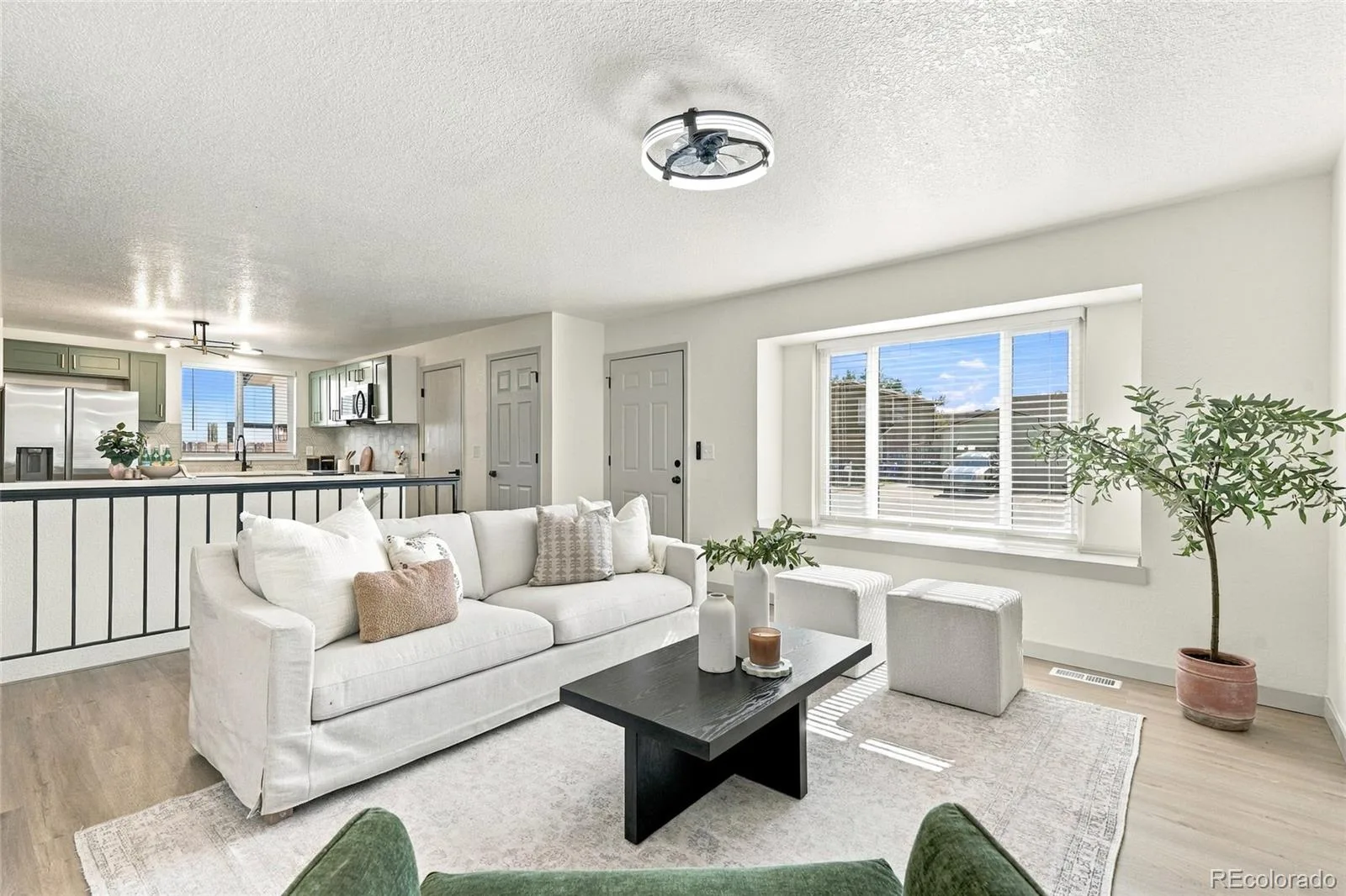 14581 E 43rd Avenue Denver CO 80239 | MLS #REC5941601 10082026215904 1600 2