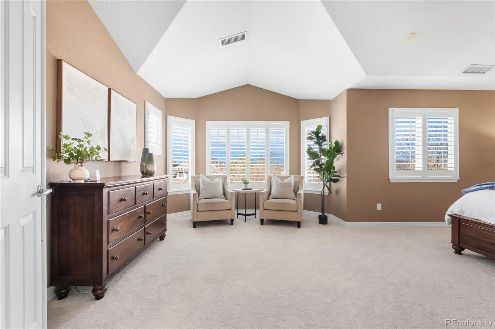 03262026190428 1600 21