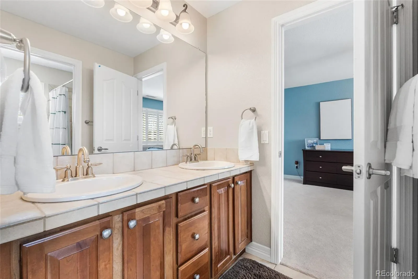 03262026190428 1600 32