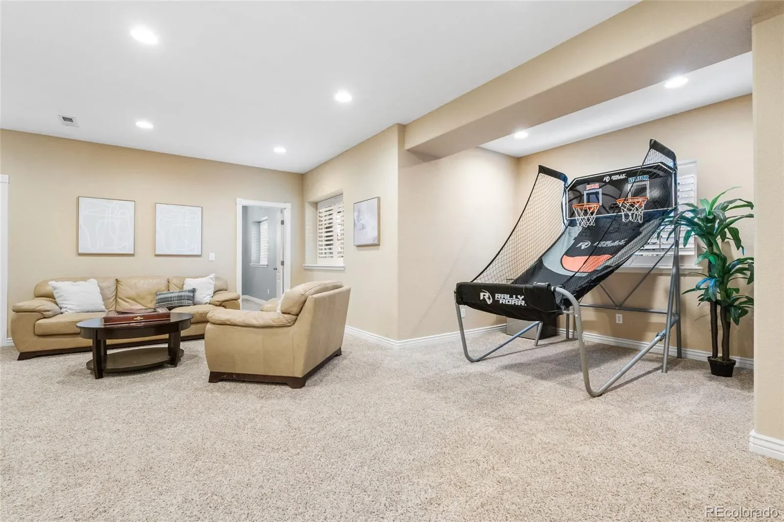 03262026190428 1600 34