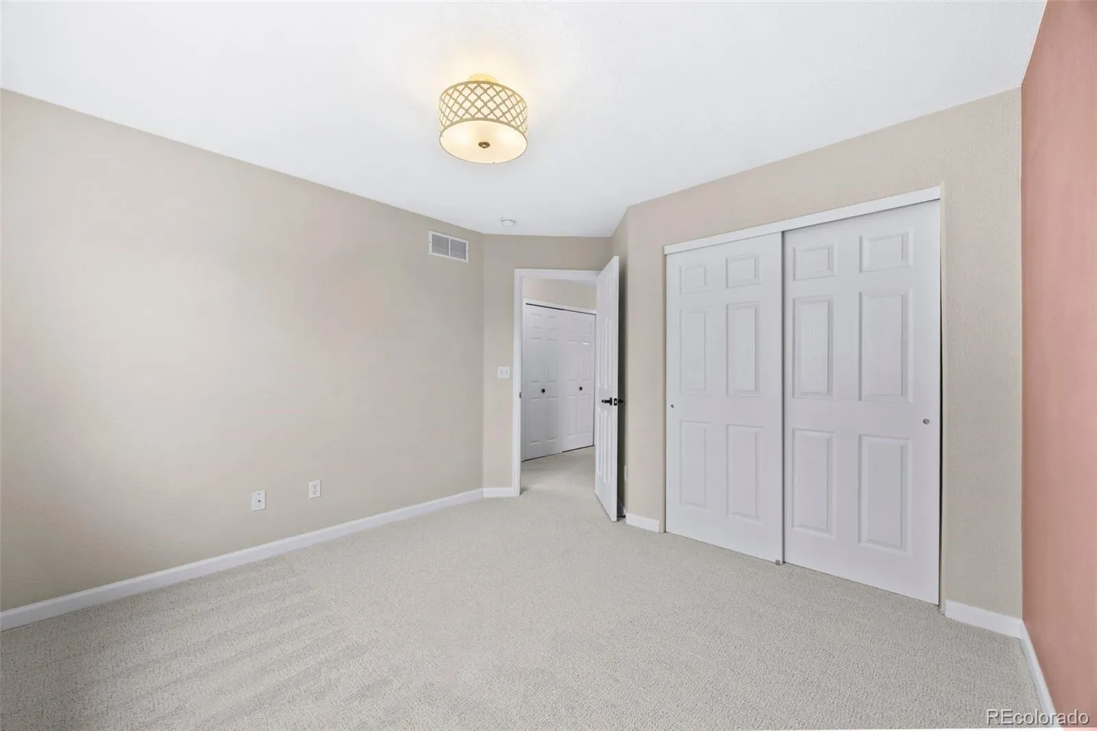 10114 Wyandott N Circle Thornton CO 80260 MLS #REC5944146 05062026215102 1600 32