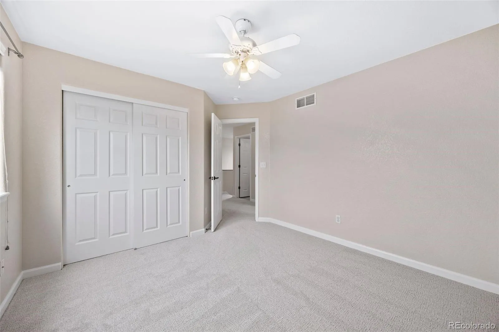 10114 Wyandott N Circle Thornton CO 80260 MLS #REC5944146 05062026215102 1600 34