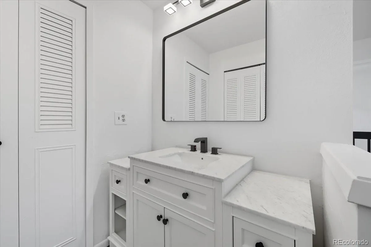 13202 E Linvale Place Aurora CO 80014 MLS #REC5944297 04282026043402 1200 15