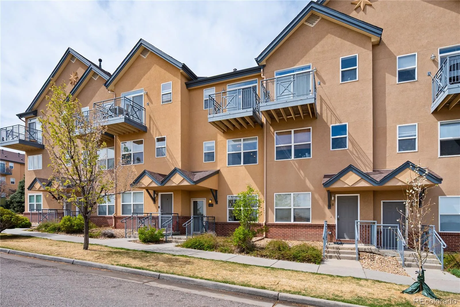 621 S Fairplay Street #D Aurora CO 80012 | MLS #REC5944986 08242026165156 1600 1