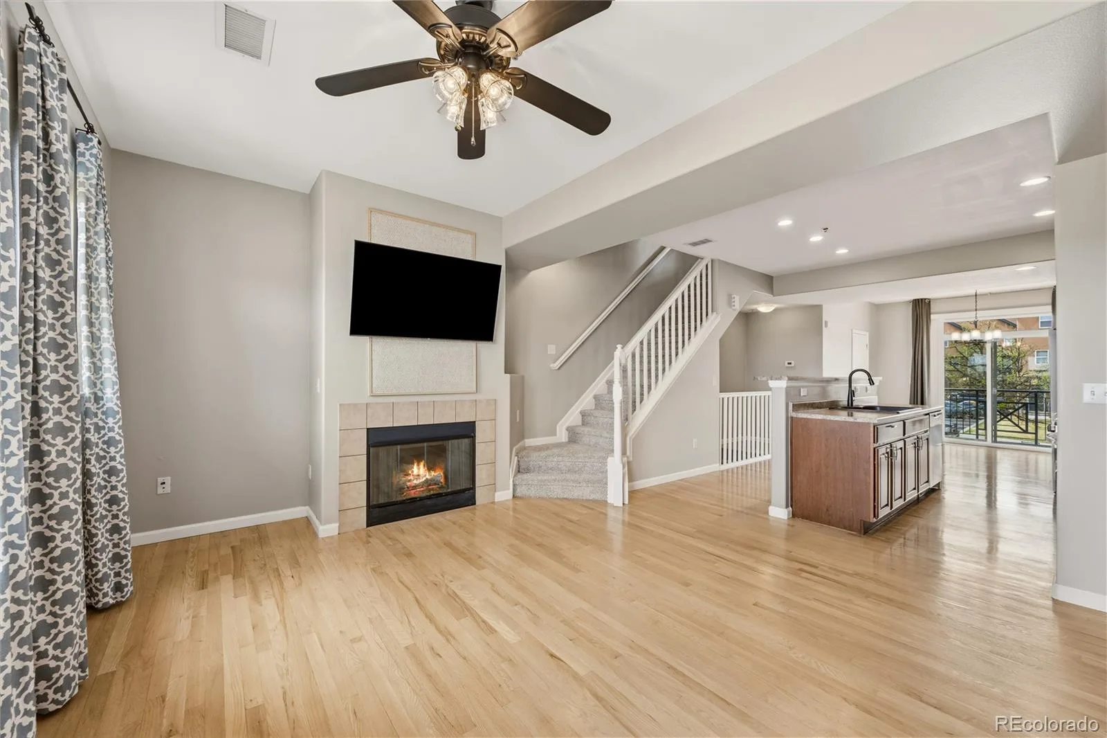 621 S Fairplay Street #D Aurora CO 80012 | MLS #REC5944986 08242026165156 1600 14