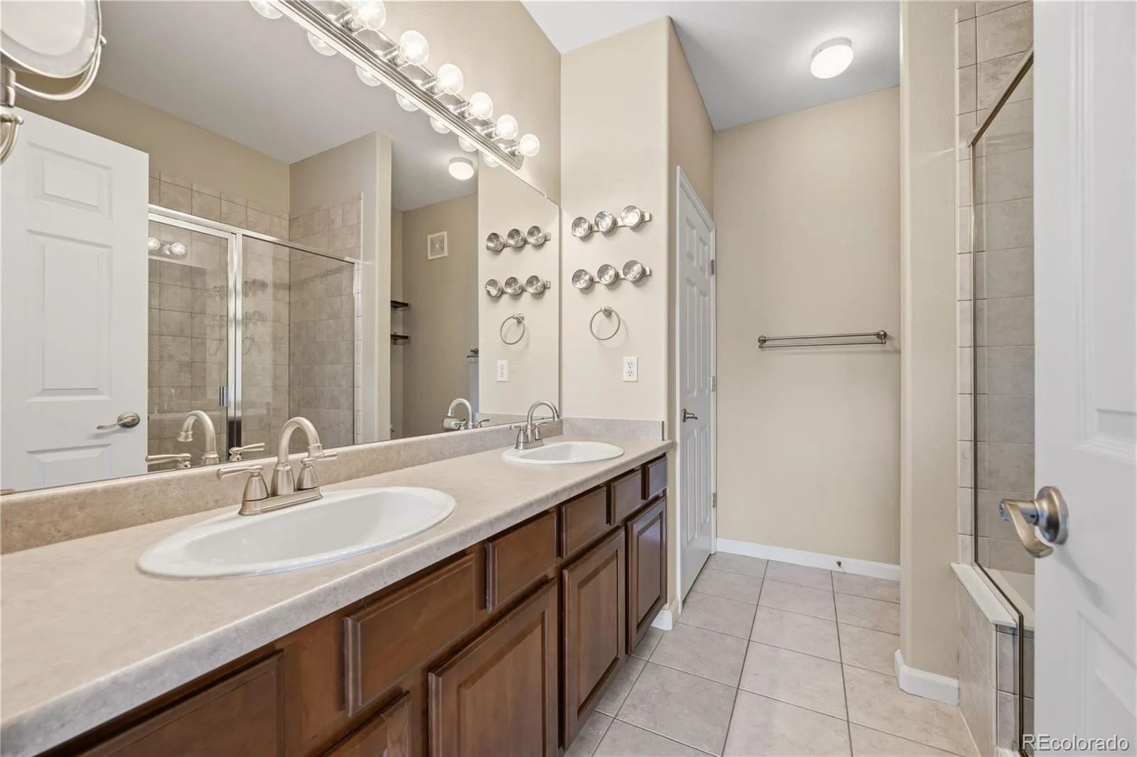 621 S Fairplay Street #D Aurora CO 80012 | MLS #REC5944986 08242026165156 1600 20