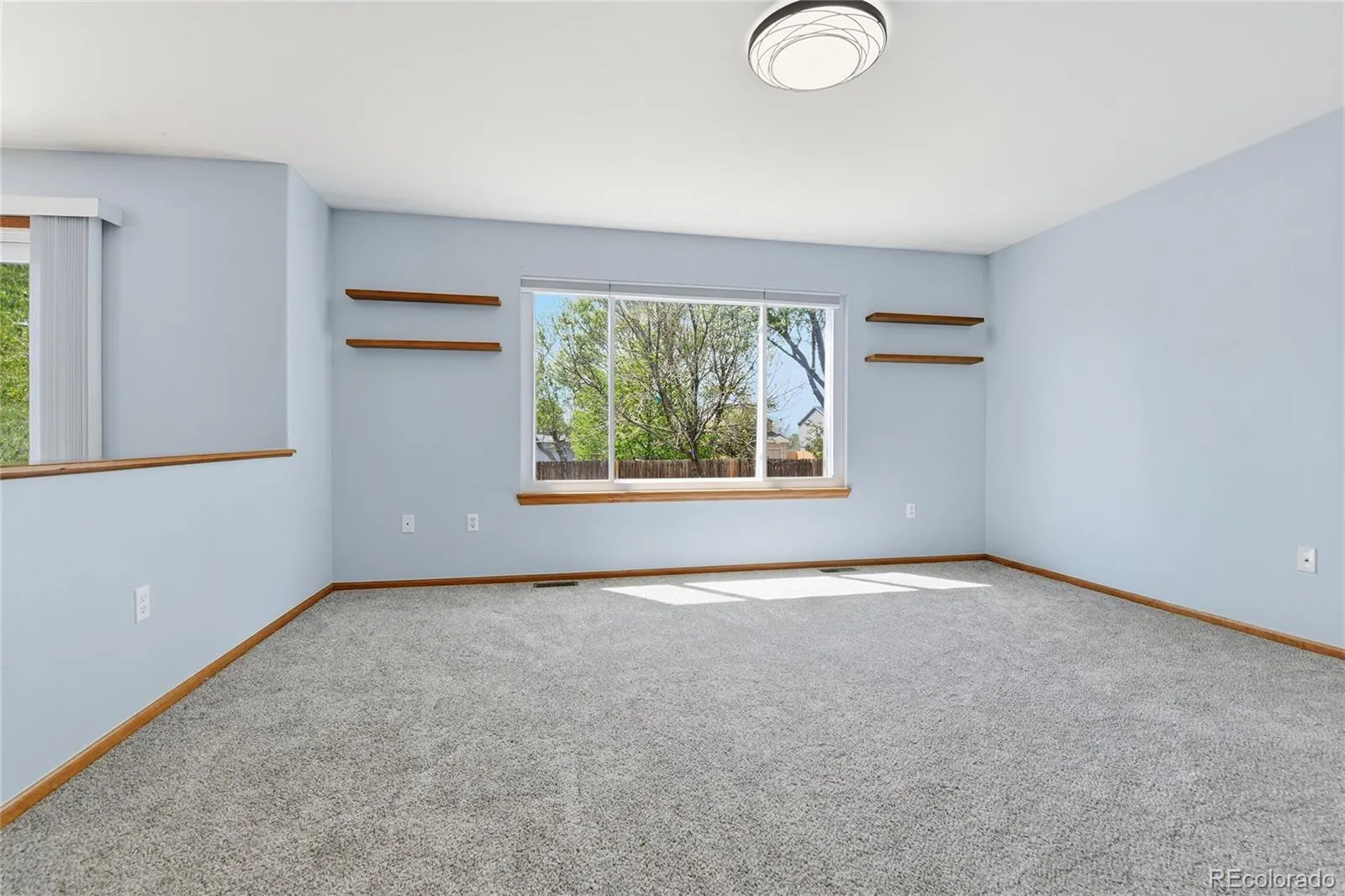 3769 S Lisbon Court Aurora CO 80013 MLS #REC5945022 05082026032150 1600 12
