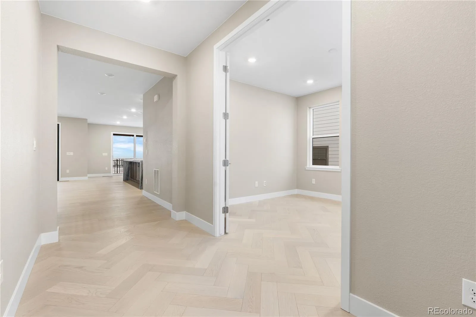 11293 Tenor Trail Lone Tree CO 80134 | MLS #REC5946974 08062026003956 1600 23