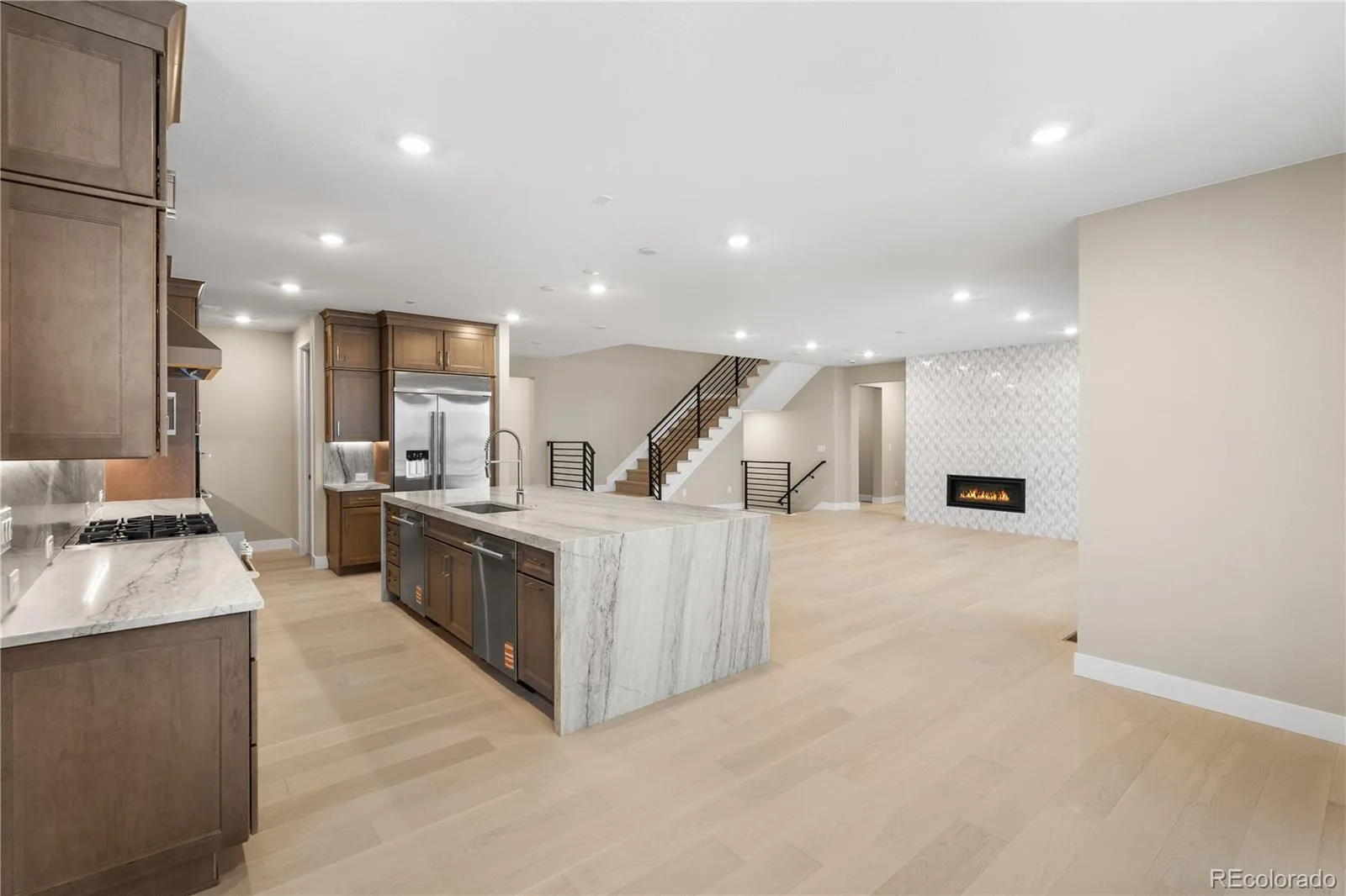 11293 Tenor Trail Lone Tree CO 80134 | MLS #REC5946974 08062026003956 1600 3
