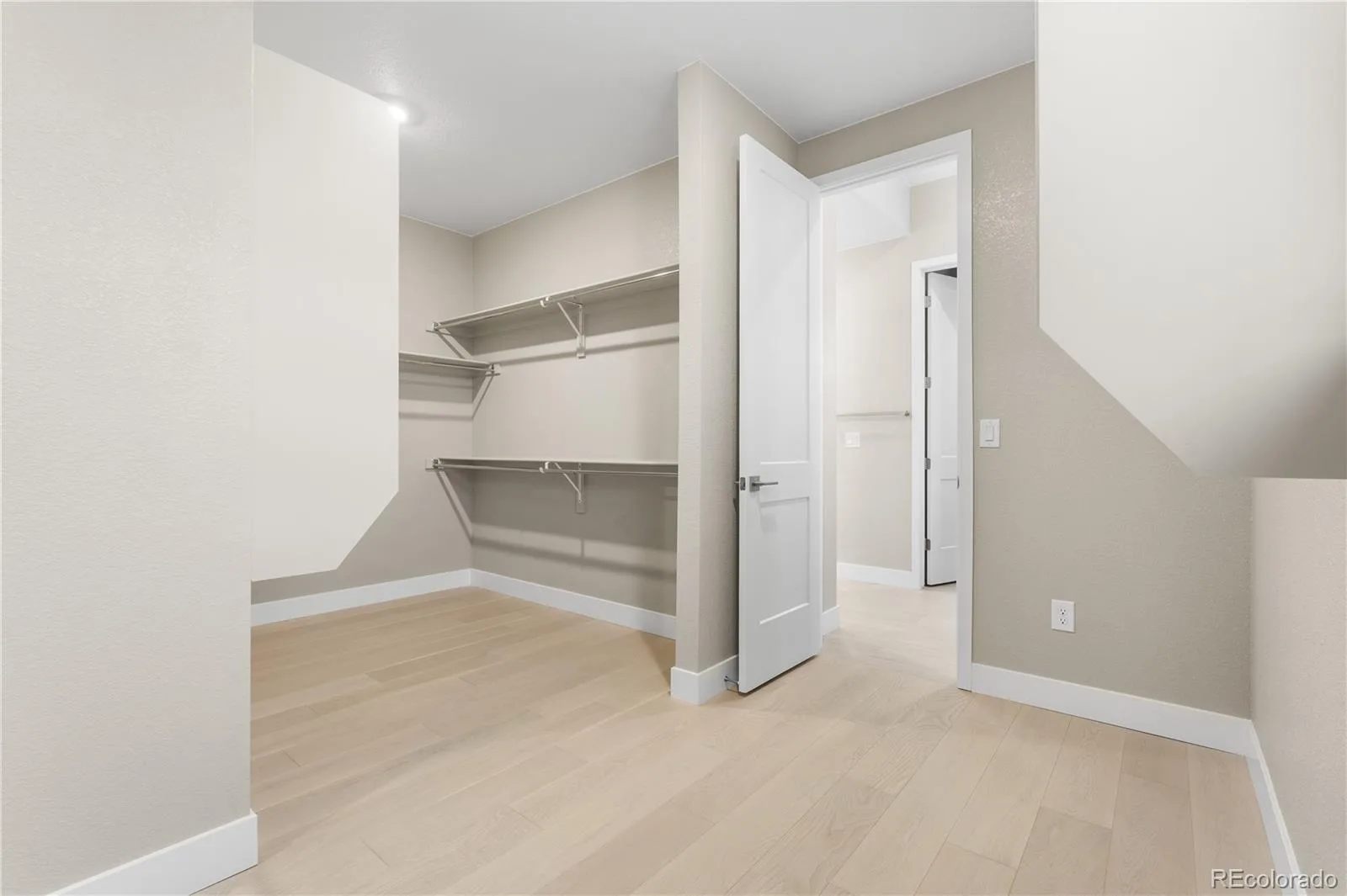 11293 Tenor Trail Lone Tree CO 80134 | MLS #REC5946974 08062026003956 1600 36
