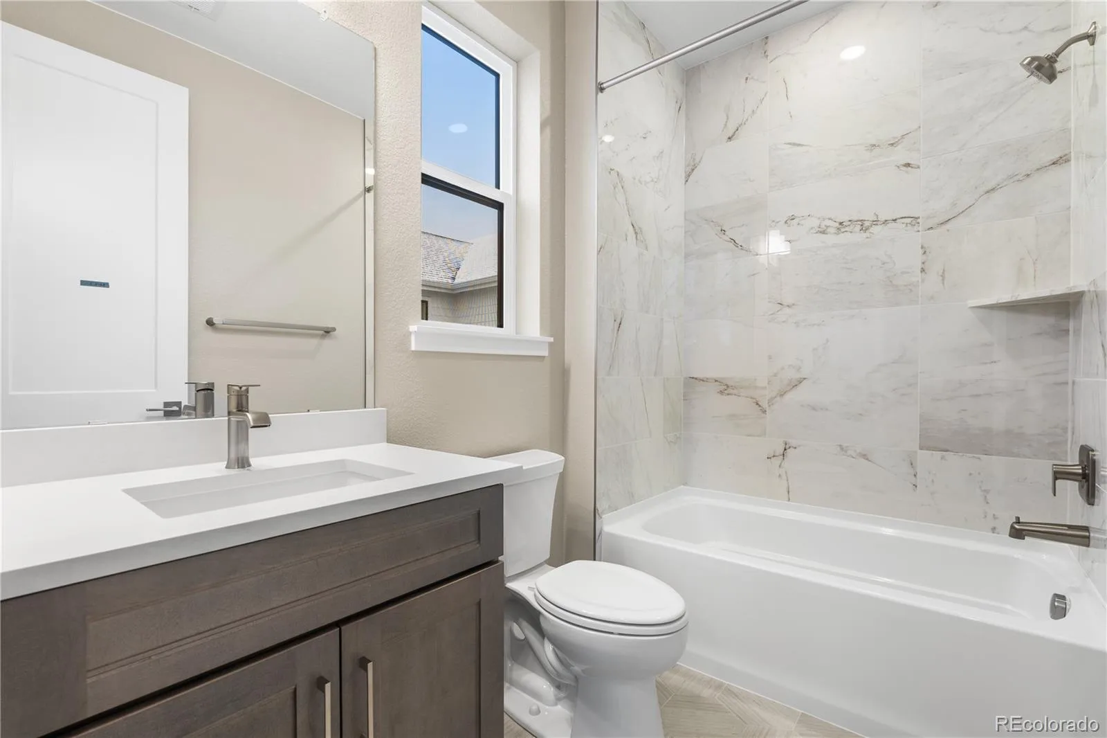 11293 Tenor Trail Lone Tree CO 80134 | MLS #REC5946974 08062026003956 1600 44