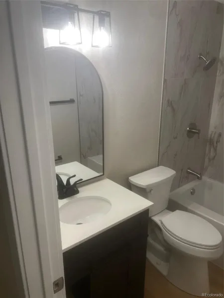 09142026054703 800 11
