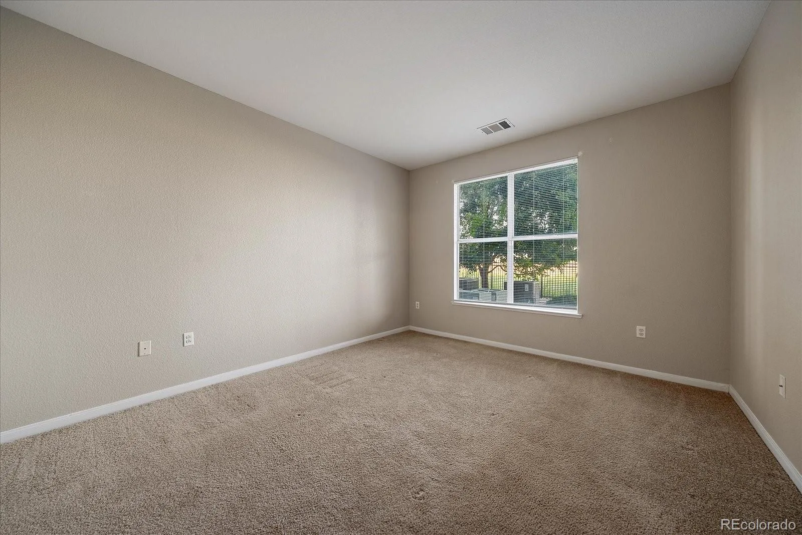 6017 Castlegate Drive #F17 Castle Rock CO 80108 | MLS #REC5948477 07032026161332 1600 16