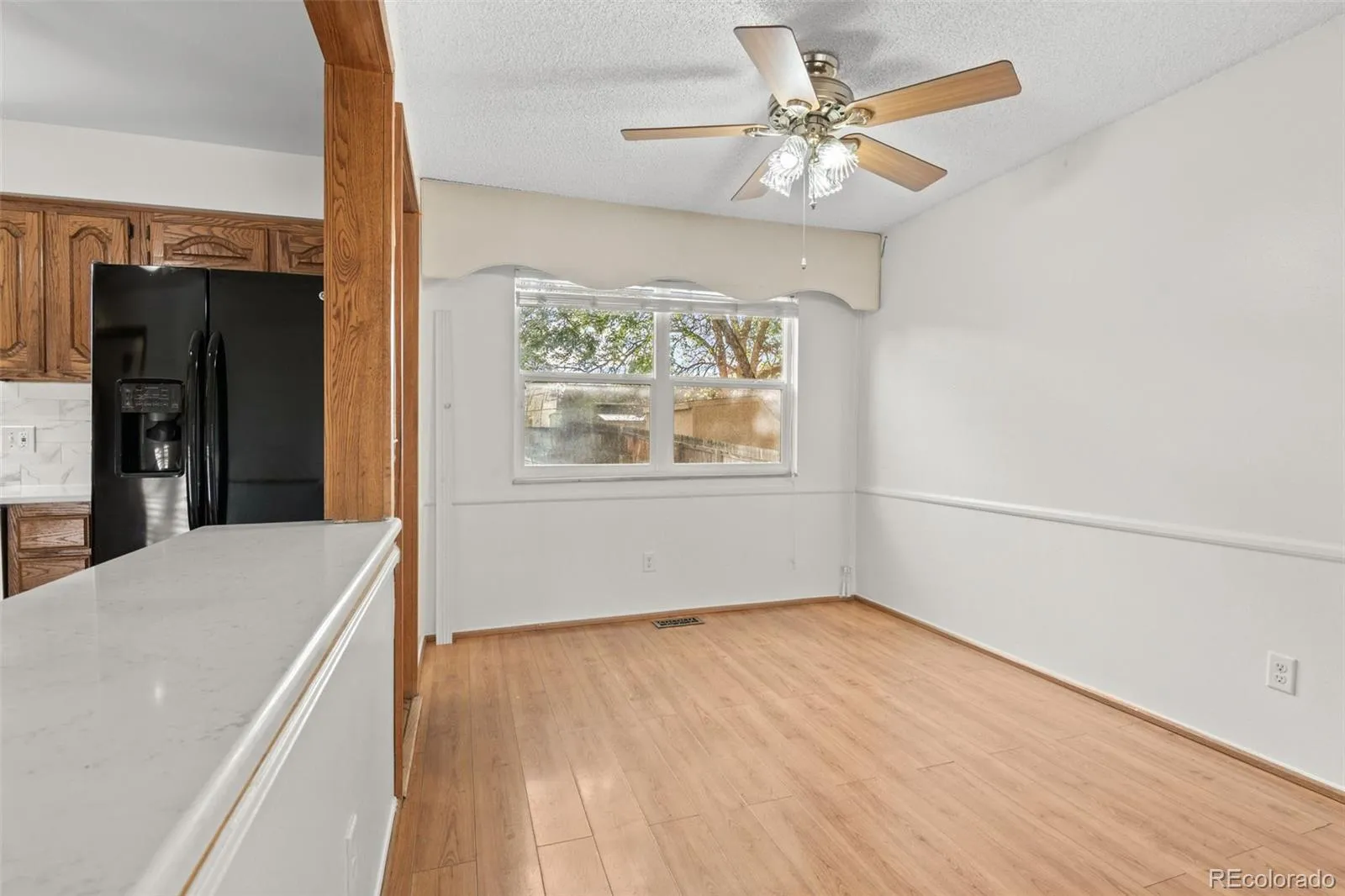2447 S Evanston Street Aurora CO 80014 MLS #REC5948757 04172026154702 1600 14