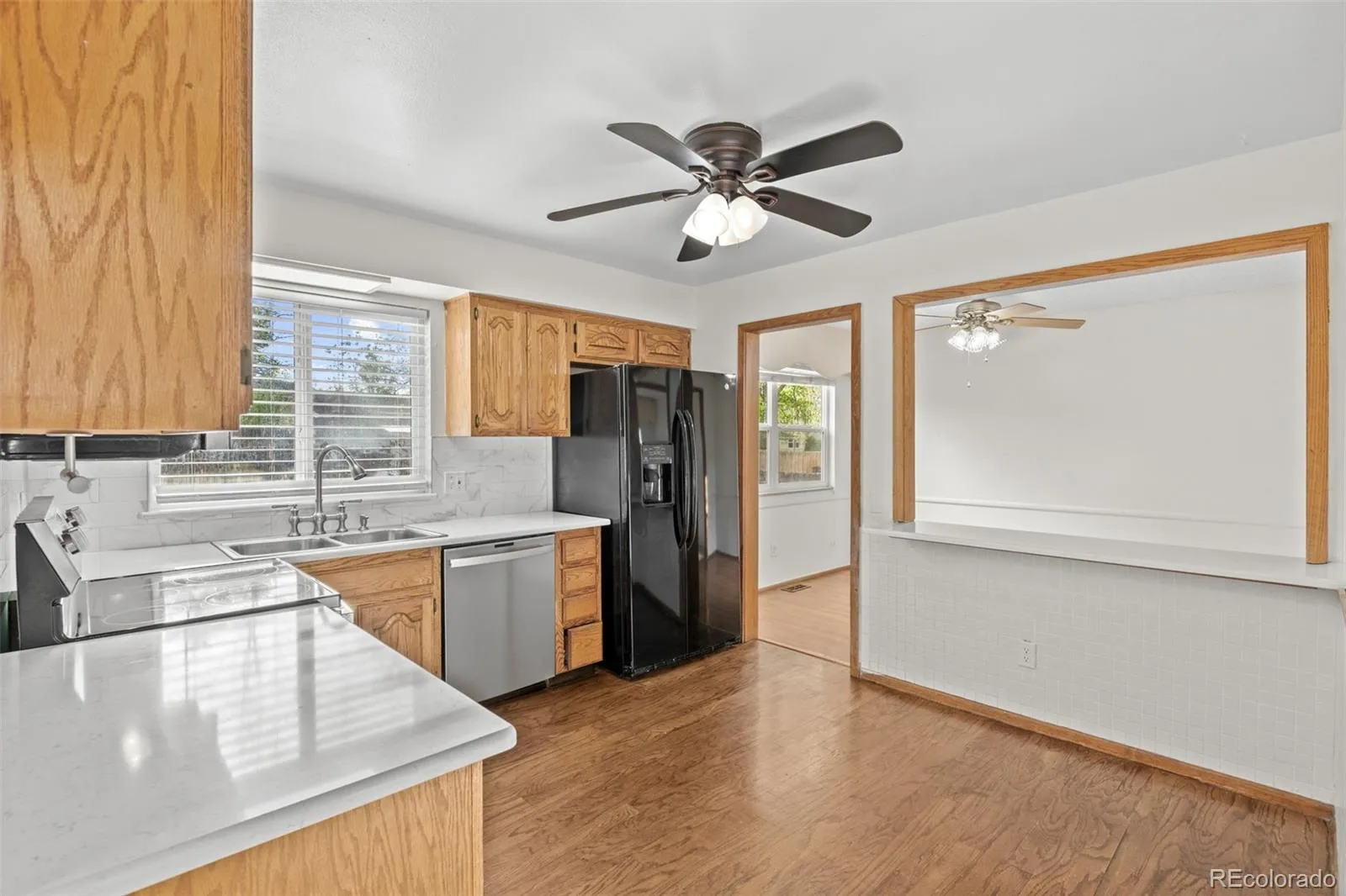 2447 S Evanston Street Aurora CO 80014 MLS #REC5948757 04172026154702 1600 17