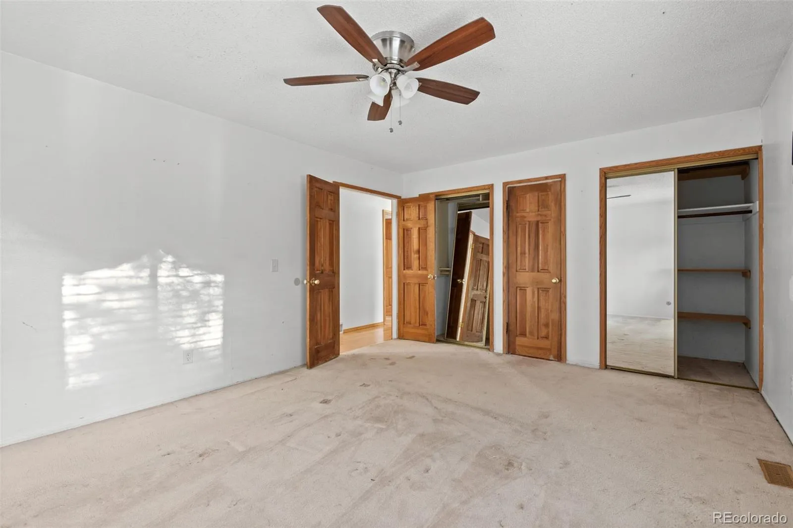 2447 S Evanston Street Aurora CO 80014 MLS #REC5948757 04172026154702 1600 26