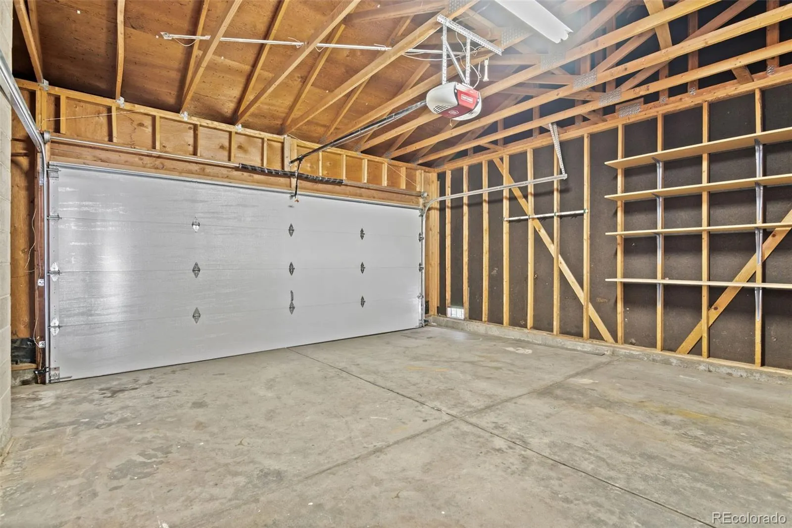 2447 S Evanston Street Aurora CO 80014 MLS #REC5948757 04172026154702 1600 35