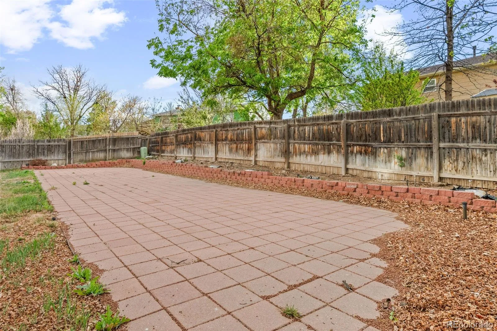 2447 S Evanston Street Aurora CO 80014 MLS #REC5948757 04172026154702 1600 36