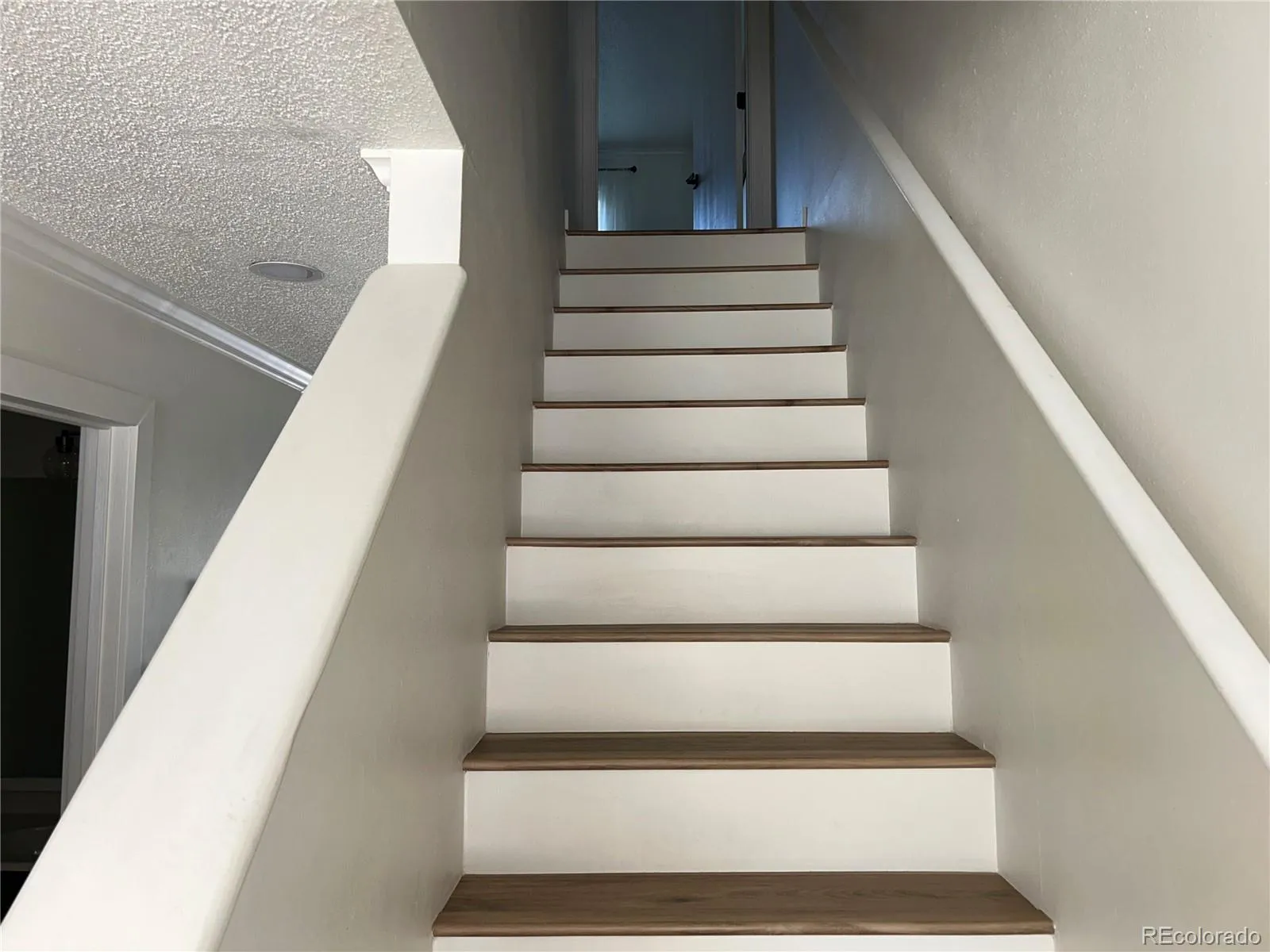 2085 Oakcrest Circle Castle Rock CO 80104 | MLS #REC5949862 05092026192215 1600 11