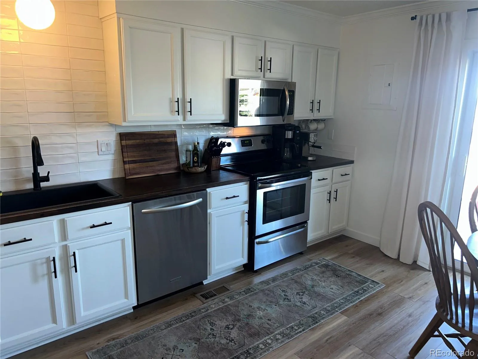2085 Oakcrest Circle Castle Rock CO 80104 | MLS #REC5949862 05092026192215 1600 7