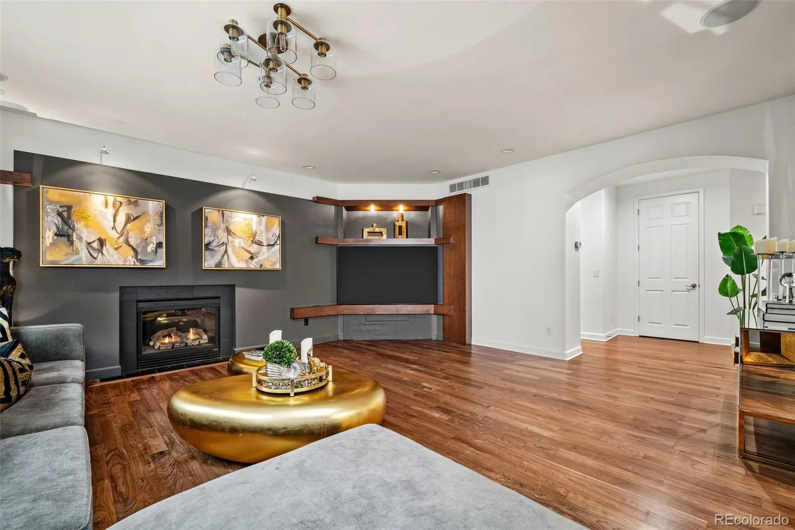 6072 S Paris Street Greenwood Village CO 80111 | MLS #REC5950763 08202026172509 1600 5