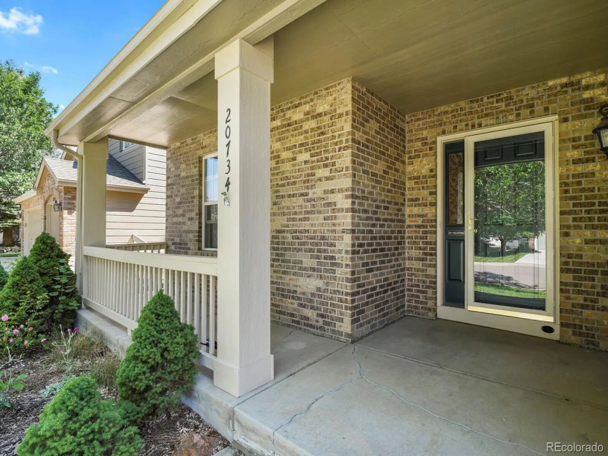 20734 E Peakview Place Aurora CO 80016 MLS #REC5952260 06262026201304 1200 3