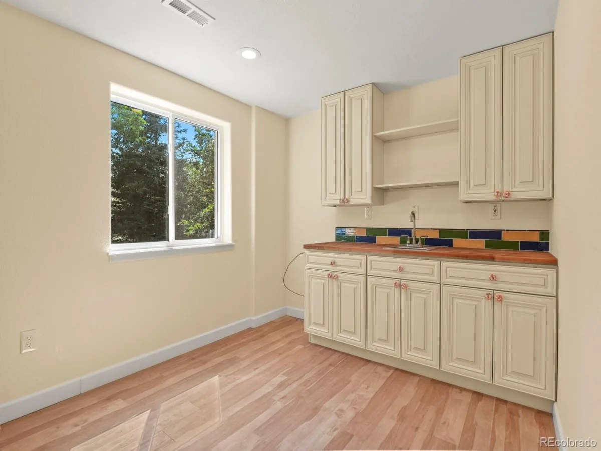 20734 E Peakview Place Aurora CO 80016 MLS #REC5952260 06262026201304 1200 30