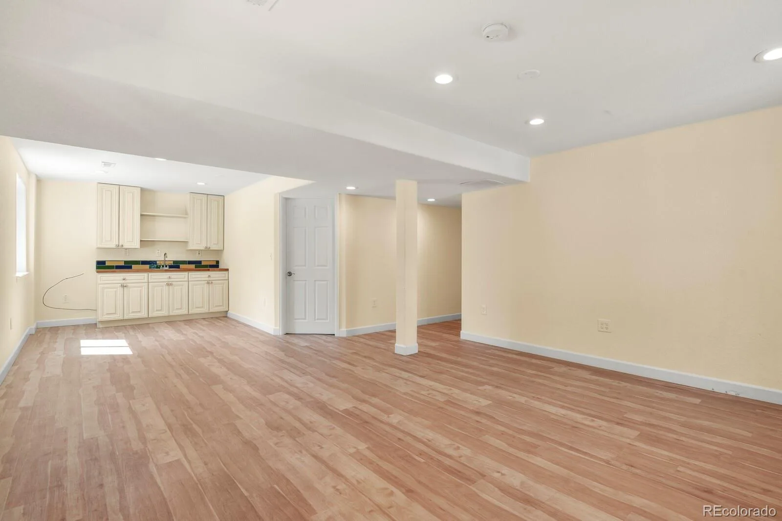 20734 E Peakview Place Aurora CO 80016 MLS #REC5952260 06262026201304 1600 28