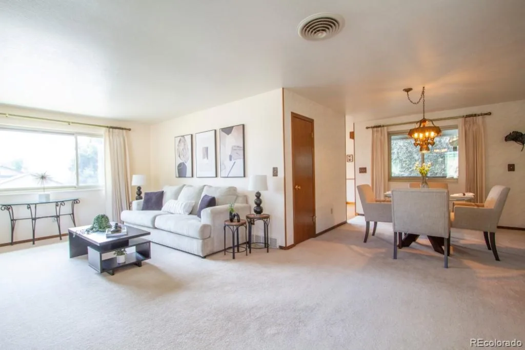 6545 Dover Street Arvada CO 80004 | MLS #REC5952774 08262026233630 1024 5