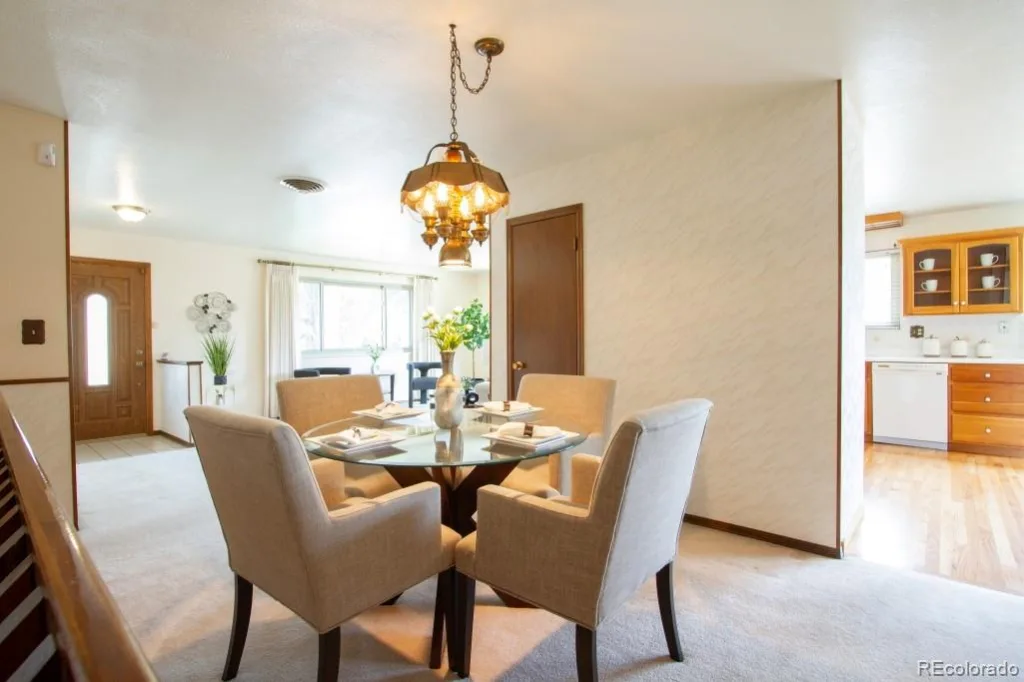 6545 Dover Street Arvada CO 80004 | MLS #REC5952774 08262026233630 1024 8