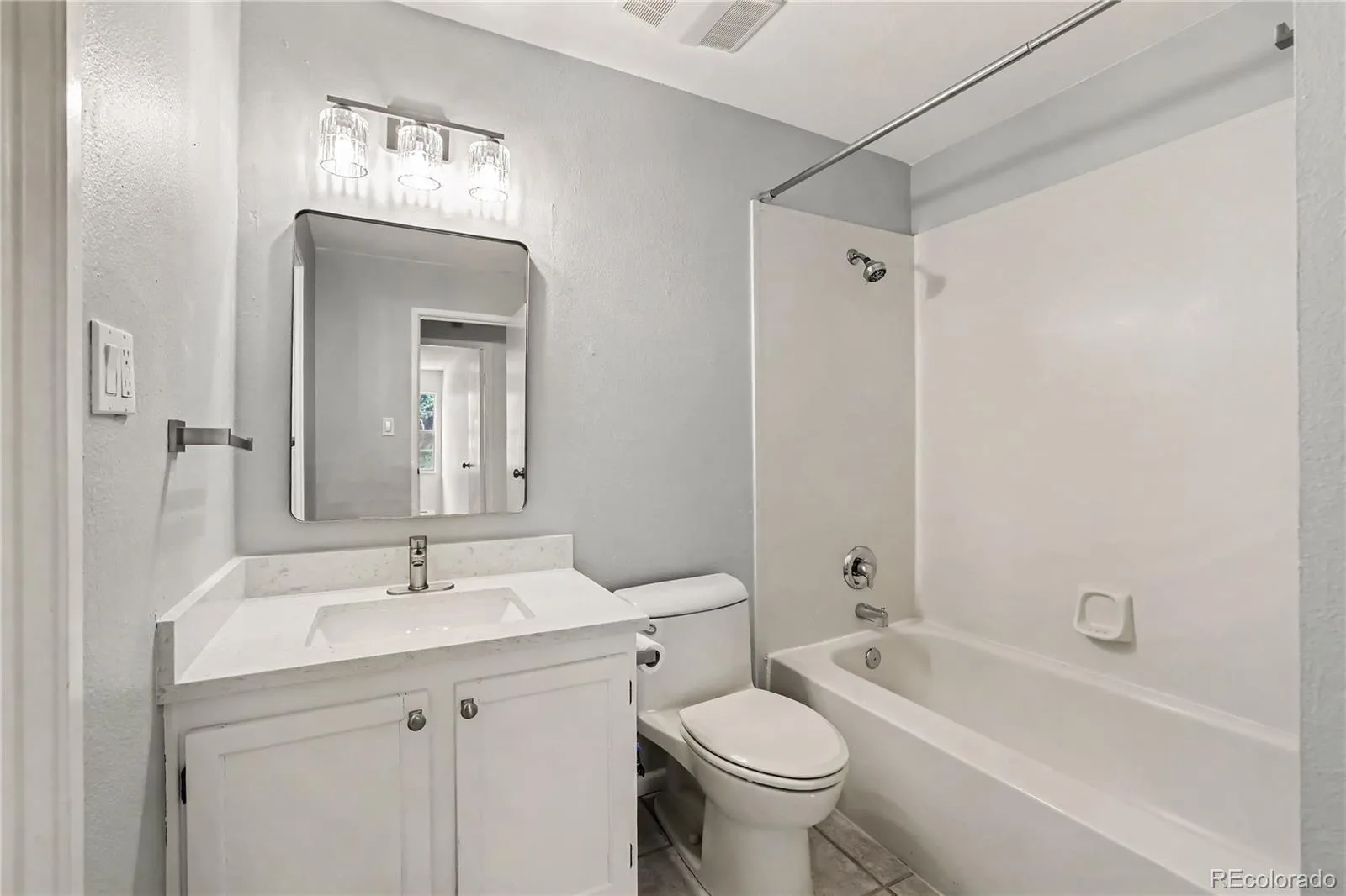 1300 Golden Circle #302 Golden CO 80401 | MLS #REC5953683 08082026202659 1600 15