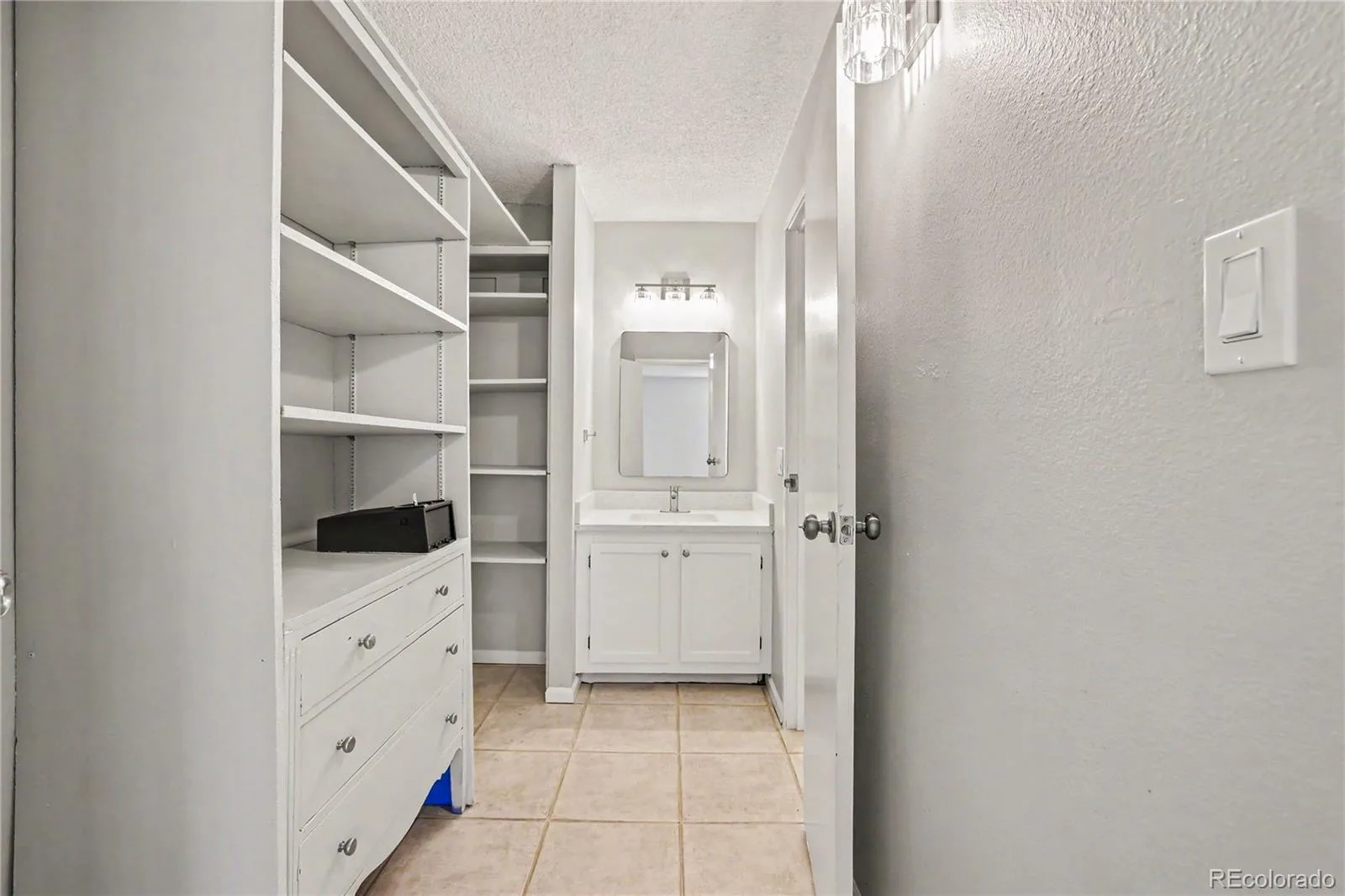 1300 Golden Circle #302 Golden CO 80401 | MLS #REC5953683 08082026202659 1600 9